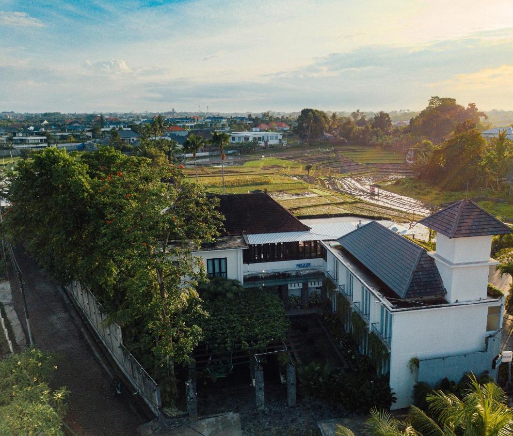 Umpadhi Canggu Buitenkant foto